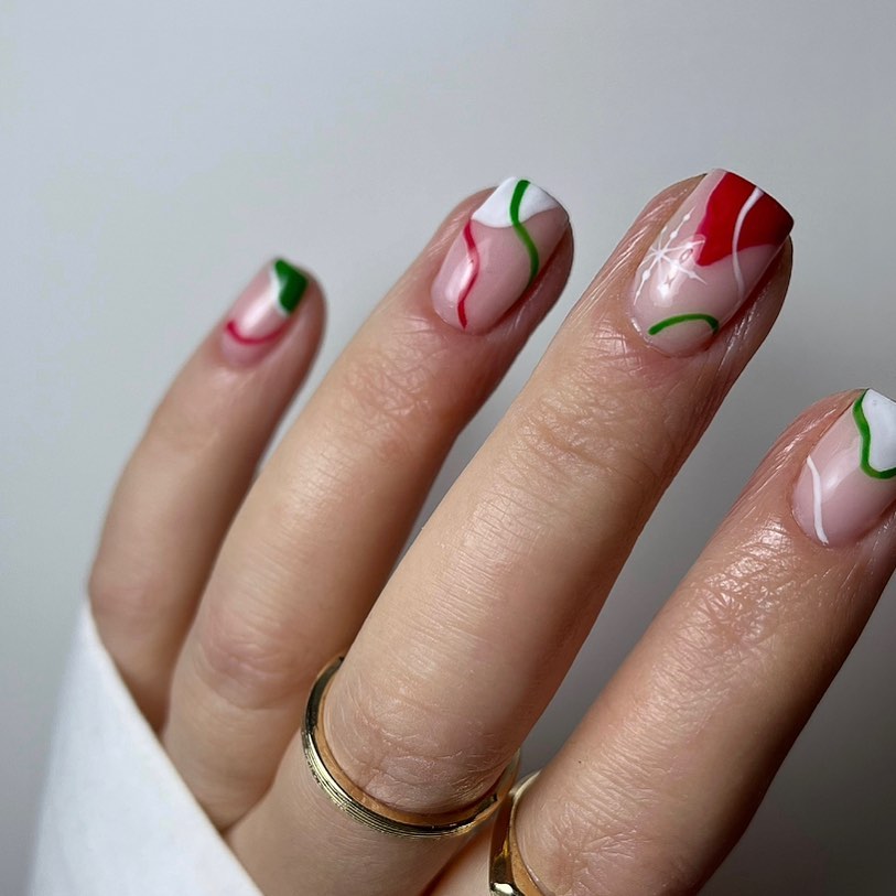 Christmas Line Nails 