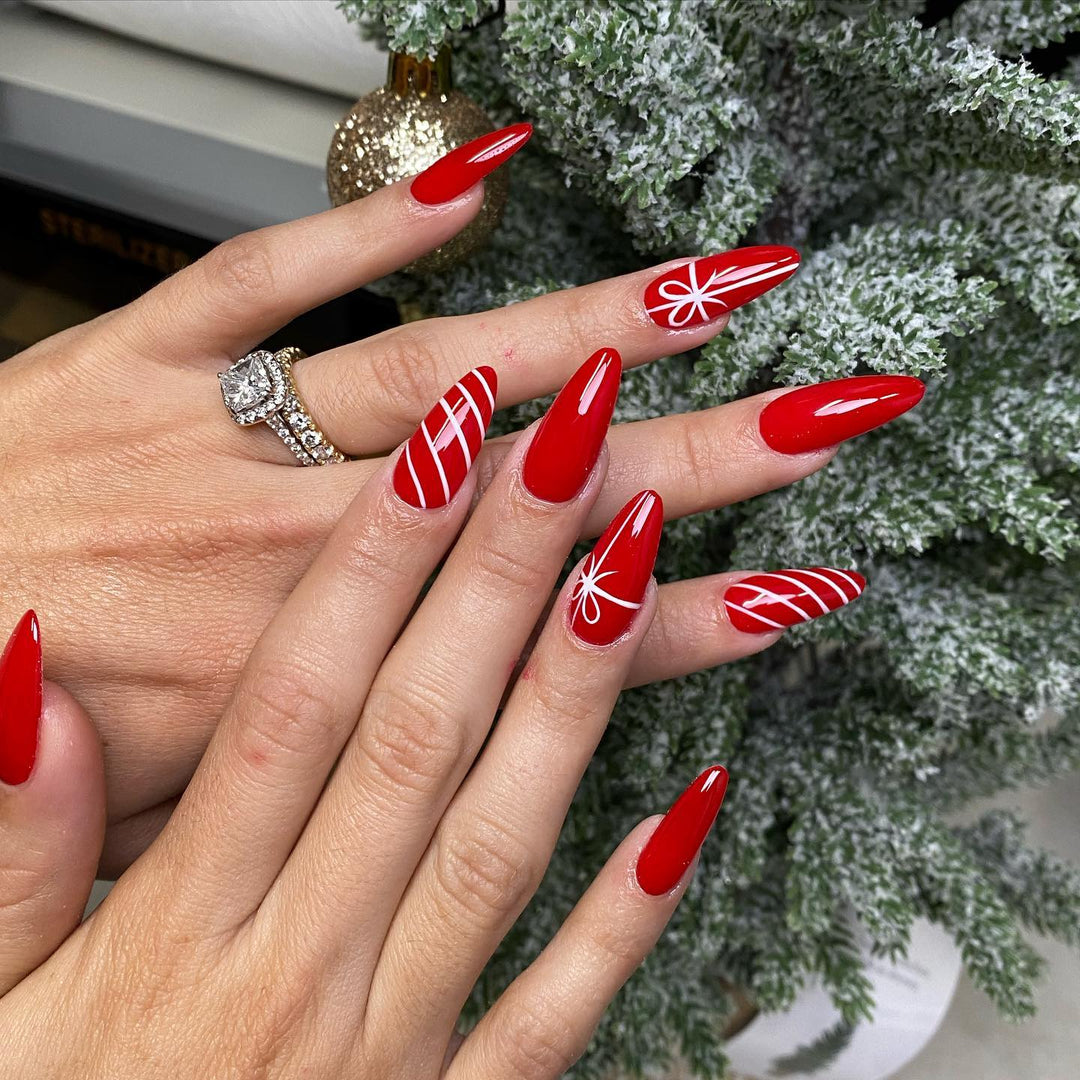 Christmas Bownot Red Medium Oval Press On Nails