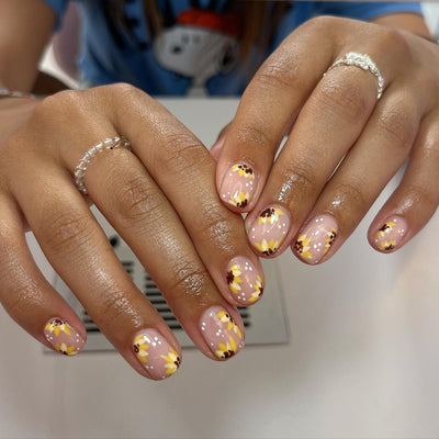 Classic Flower Stick On Nails Yellow Short Squoval