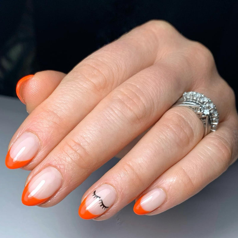 Cute Squint Nails Orange Medium Almond Press-Ons