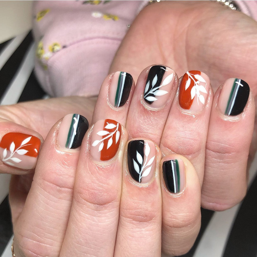 Fall Leaves Nails 
