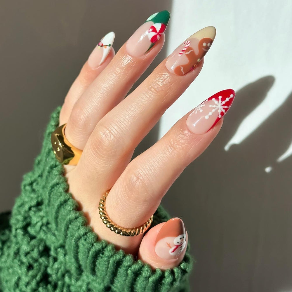 Christmas Snowflakes Goblin Nails