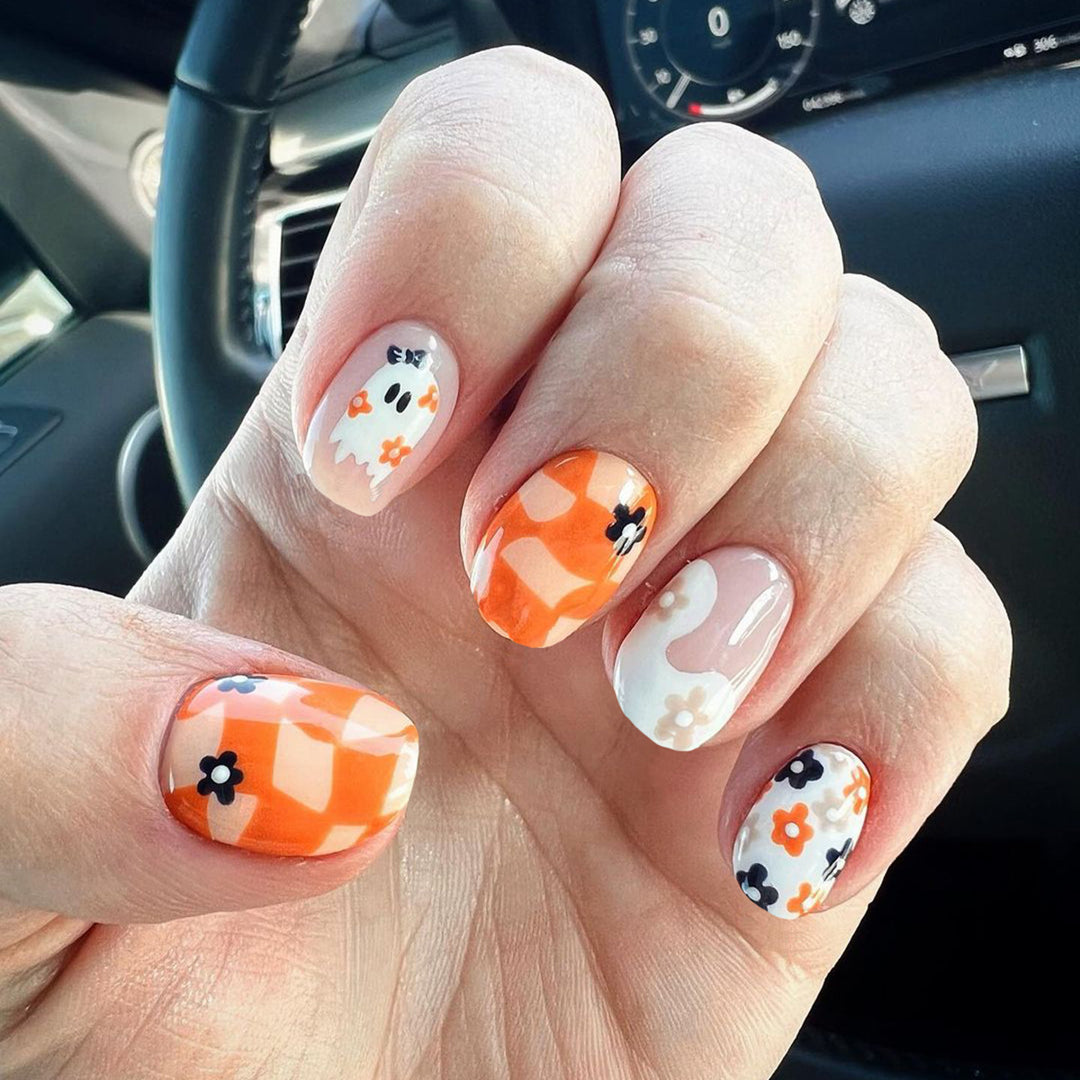 Cute Ghost Stick On Nails