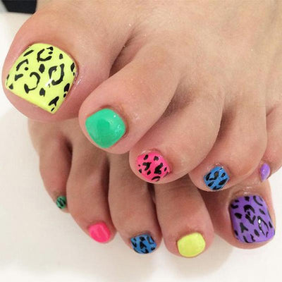 Charming Leopard Print Fake Toe Nails