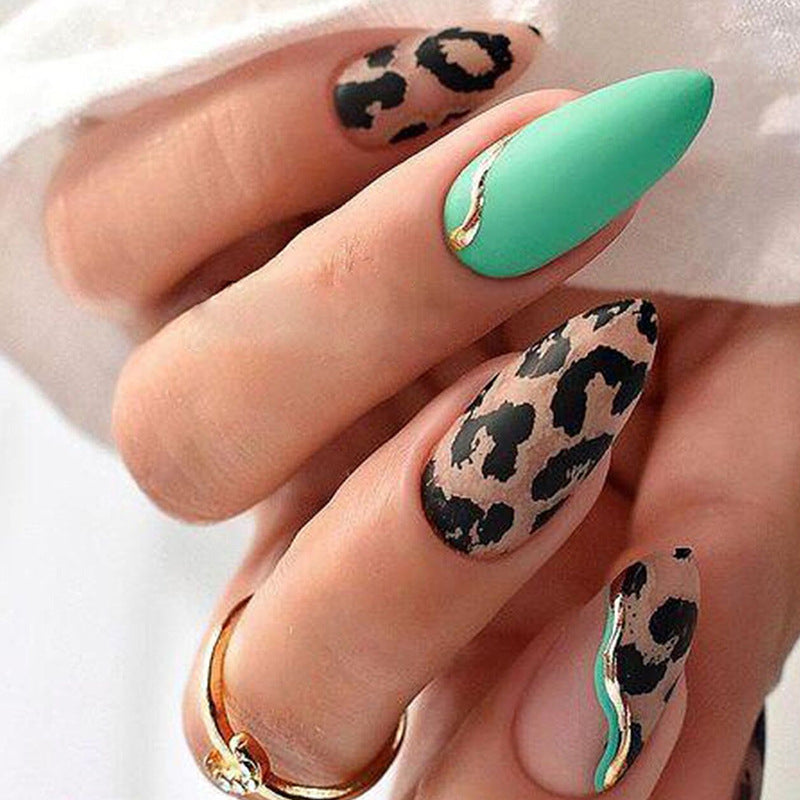 Matte Leopard Print Fake Nails 