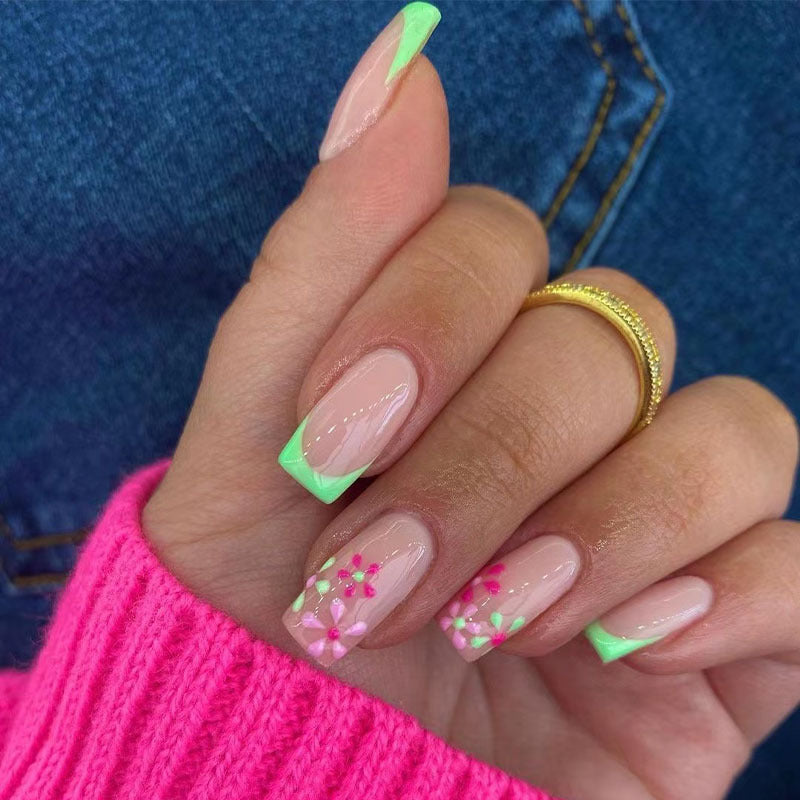 Sunny Flower French Tips Nails Green Medium Square