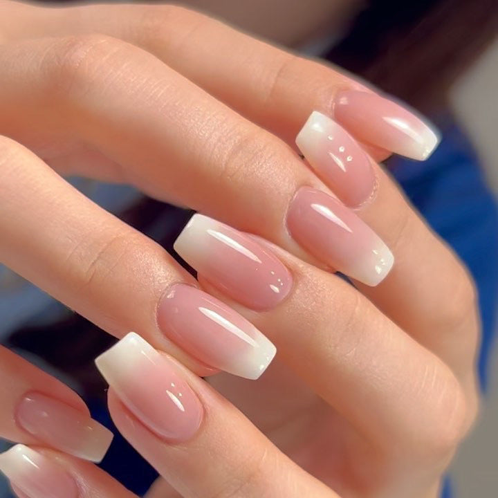 Fascination French Tips Nails 