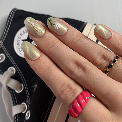  Nails Golden Oval