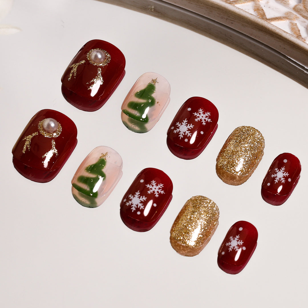 Christmas Red Snowflake Short Squoval Press On Nails
