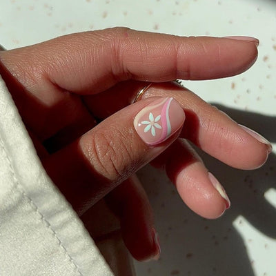 Line Flower Glue On Nails Pink 