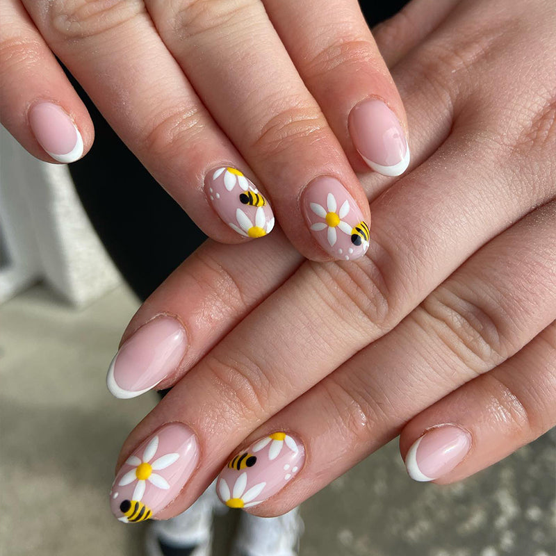 Floral Bees Press On Acrylic Nails