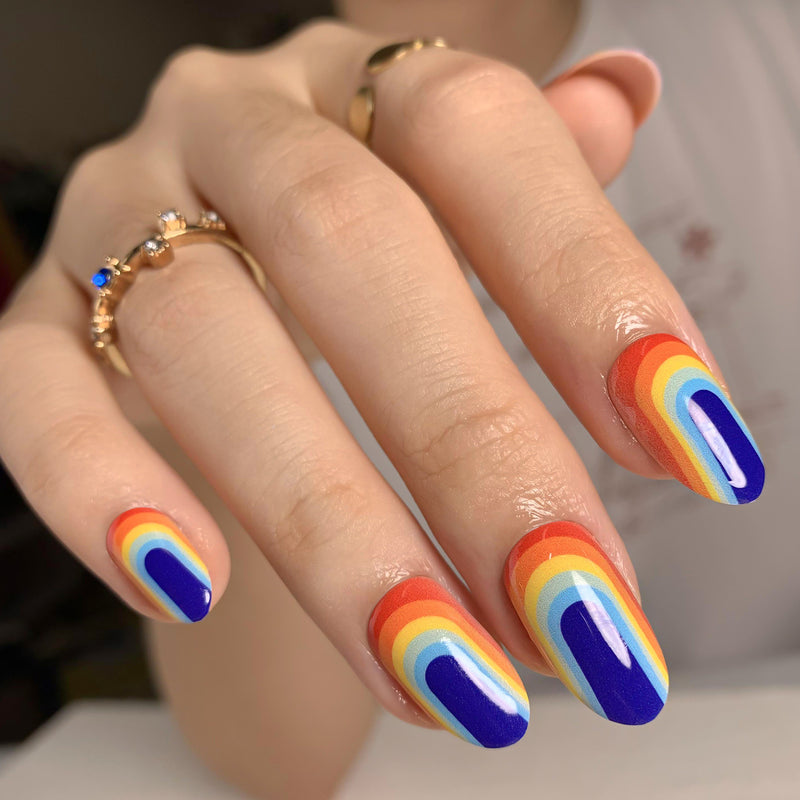Bettycora Ombre Rainbow Eddy Oval Nails