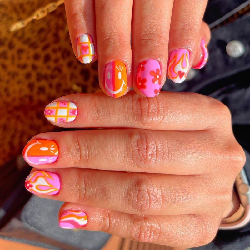 Flame Stick On Nails Smiley Face Multicolor Short Squoval