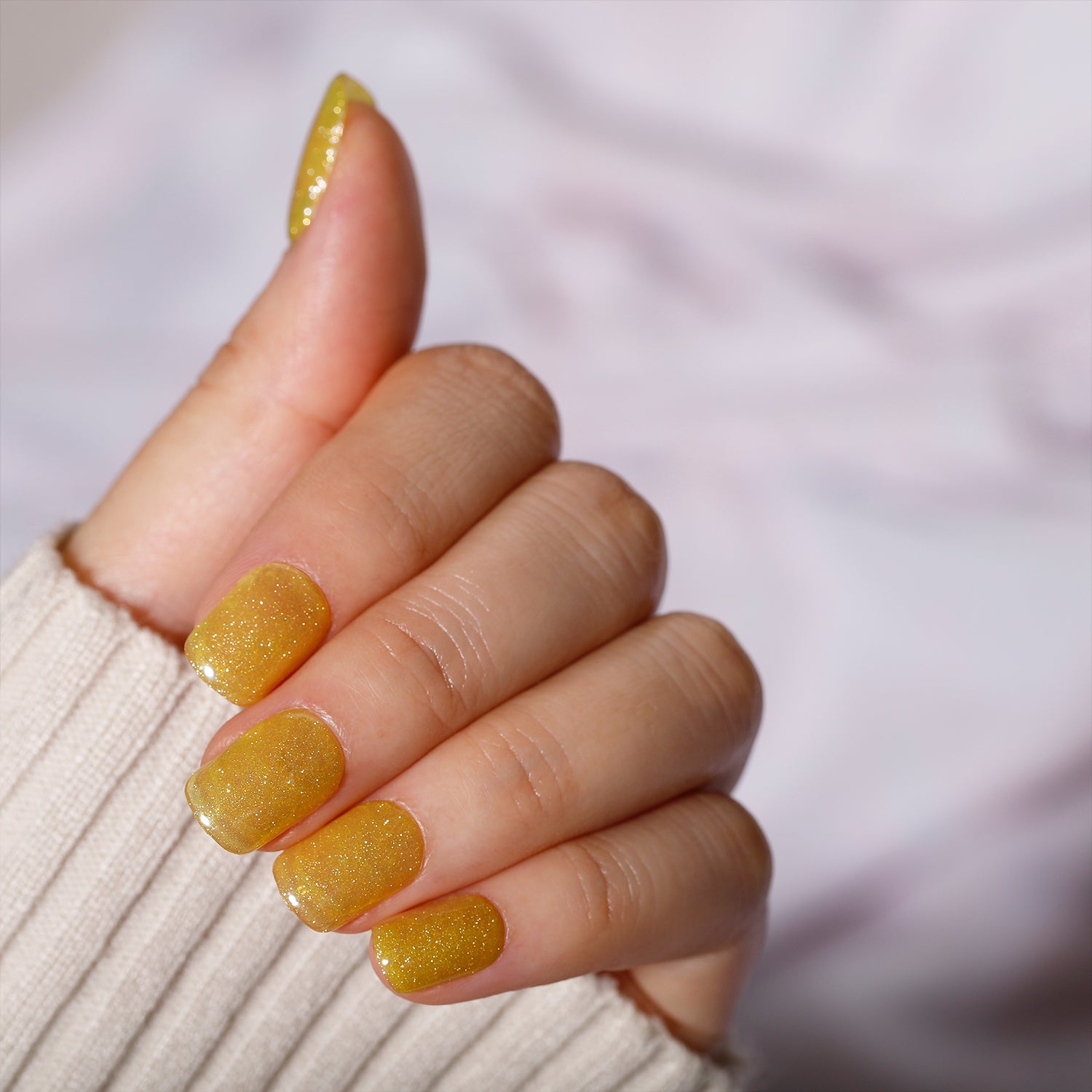 How to make yellow nail polish - Quora