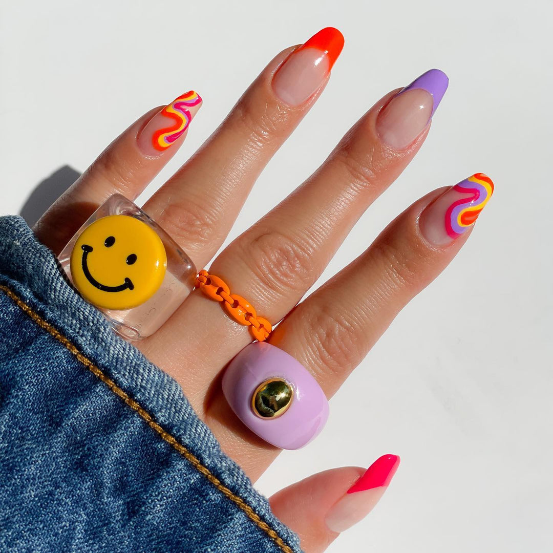 Bettycora French Enthusiasm Touching Acrylic False Nails