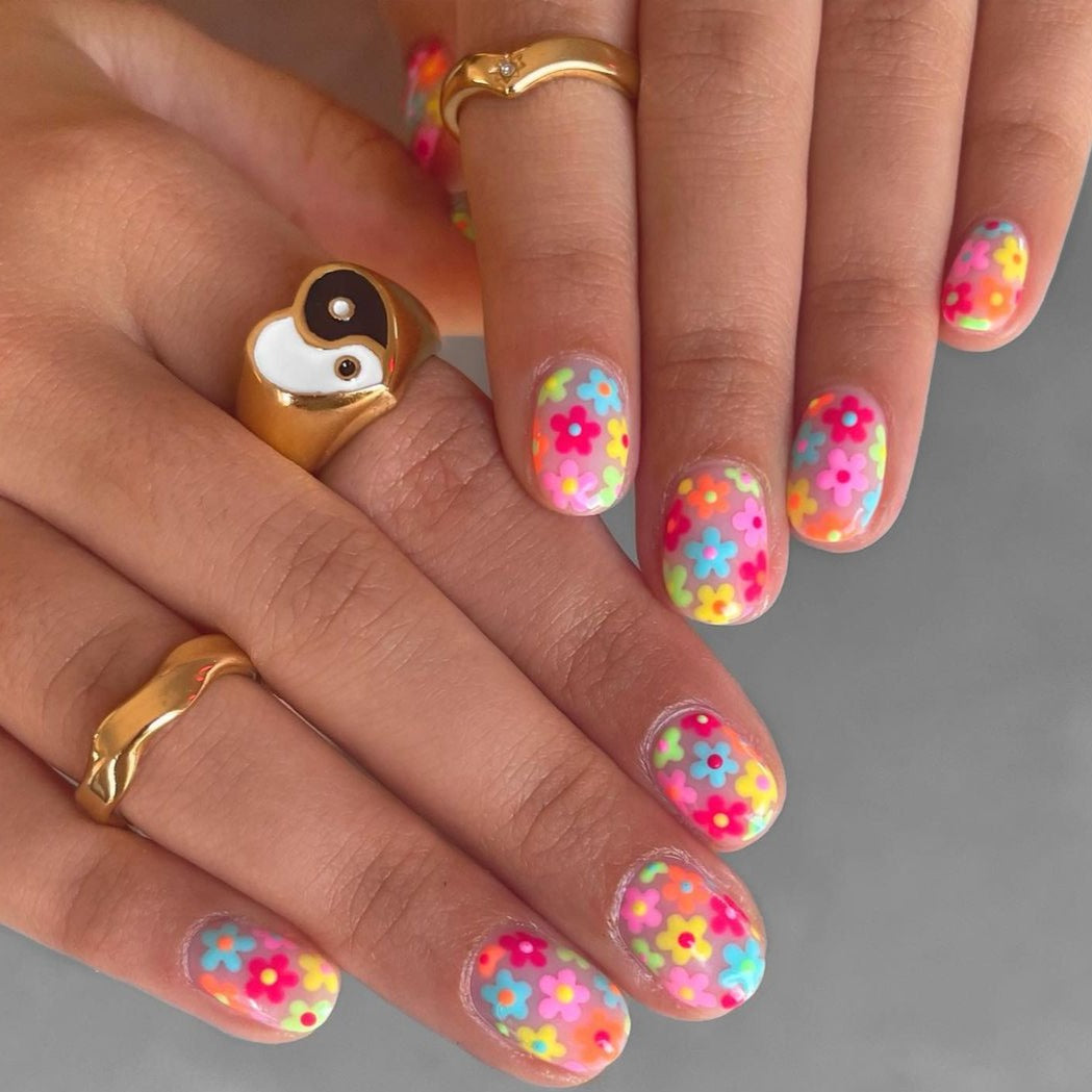 Cute Flower Multicolor Short Squoval Press On Nails