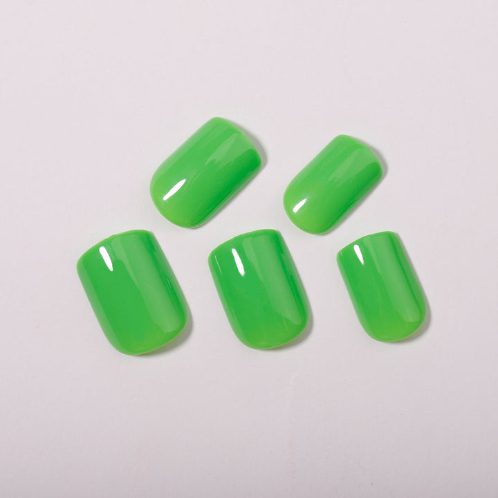 Soft Gel Solid Green Short Squoval Stick On Nails