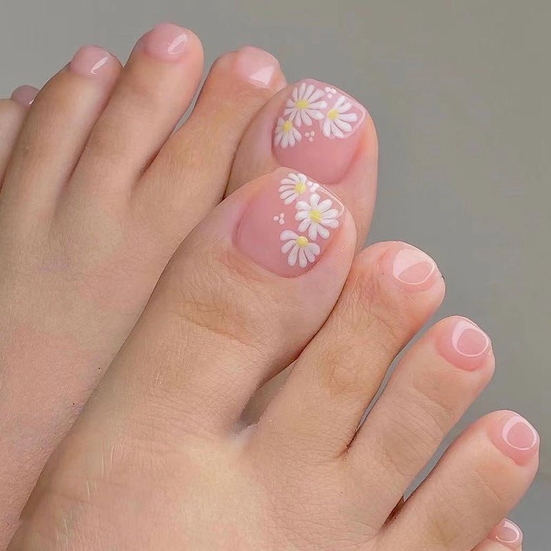Bettycora Nature Daisy Cover  Nature Toe Nails