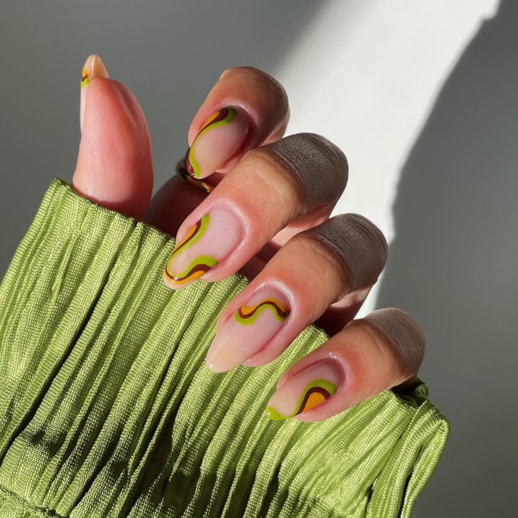 Cute Wave Line Multicolor Medium Oval Press On Nails